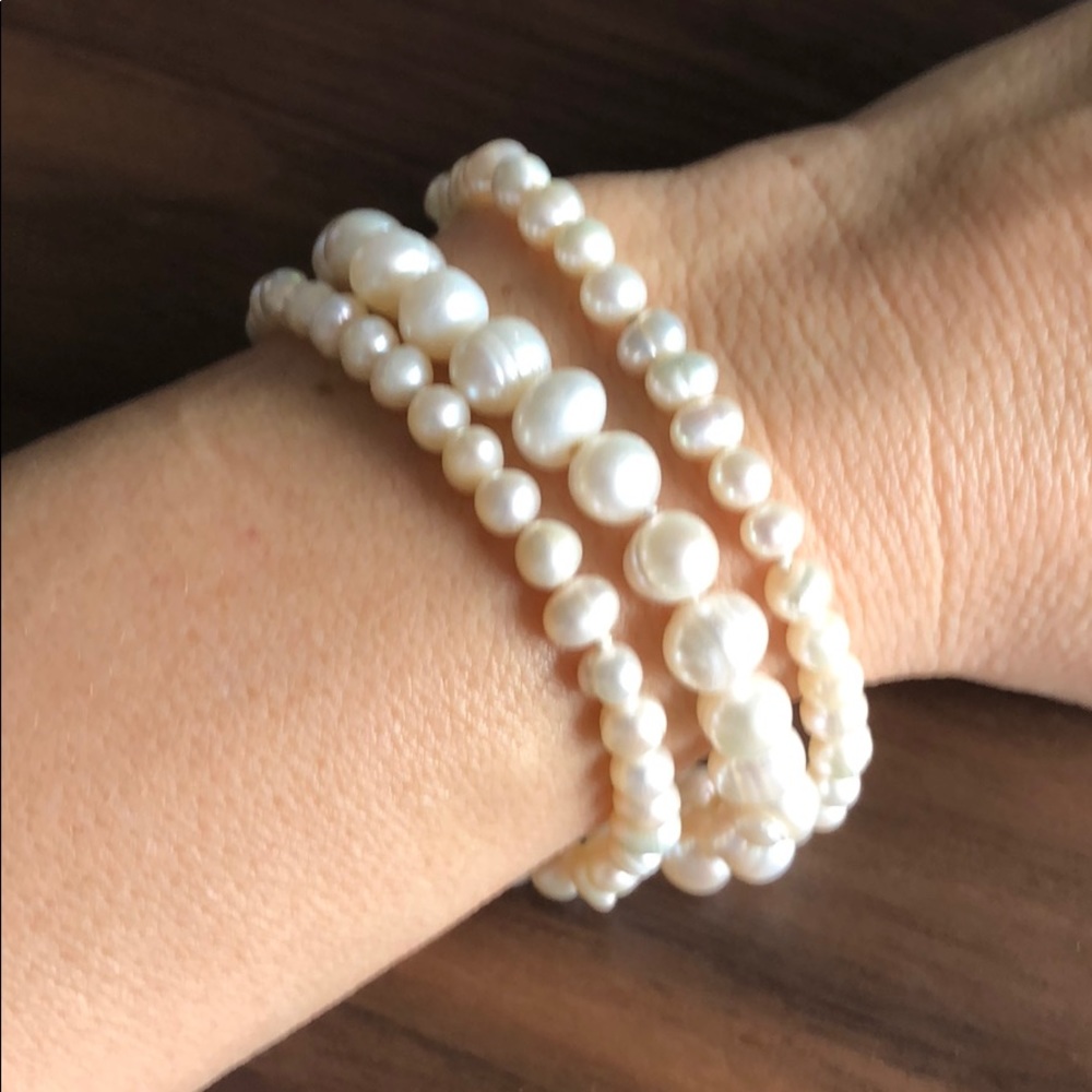 Triple-strand Pearl Bracelet
